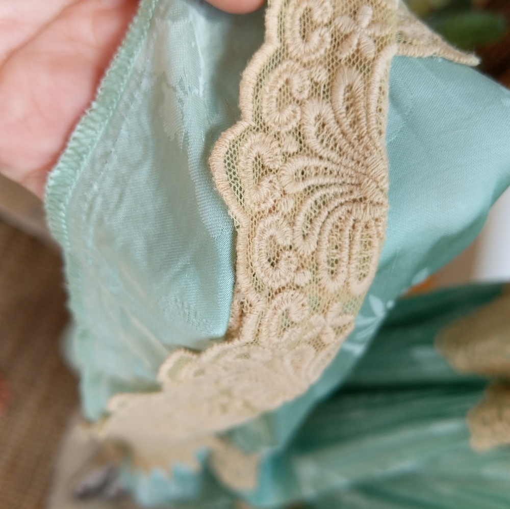 Swap Only With Angelfire248 Spell Ocean gown size M - Picture 8 of 9